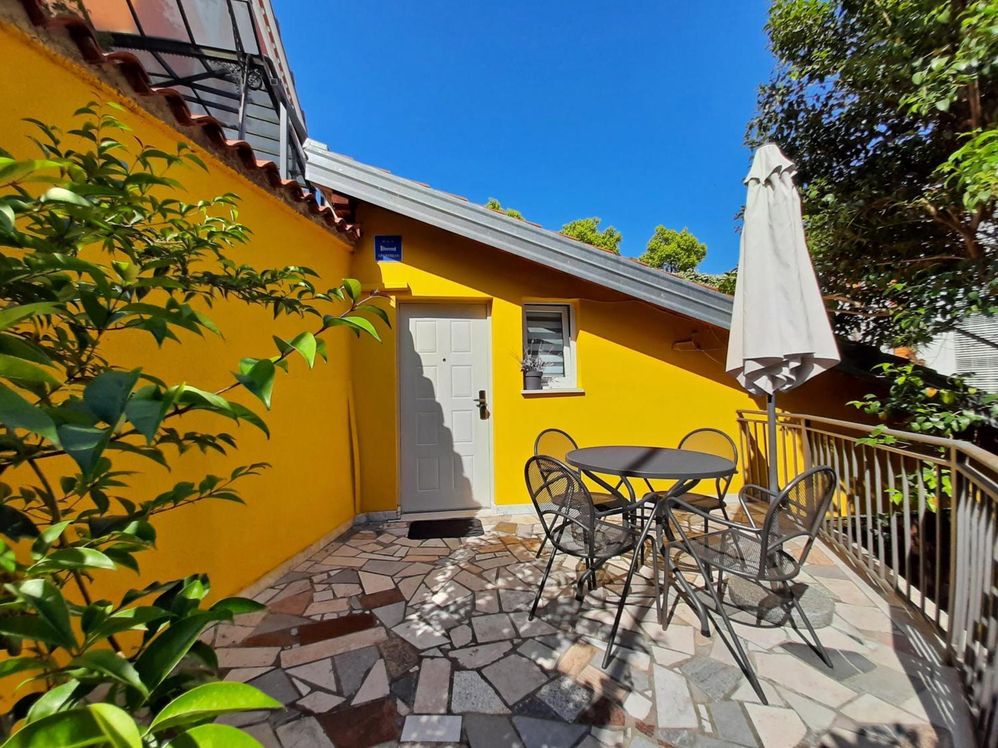 Center Ziric Apartment *